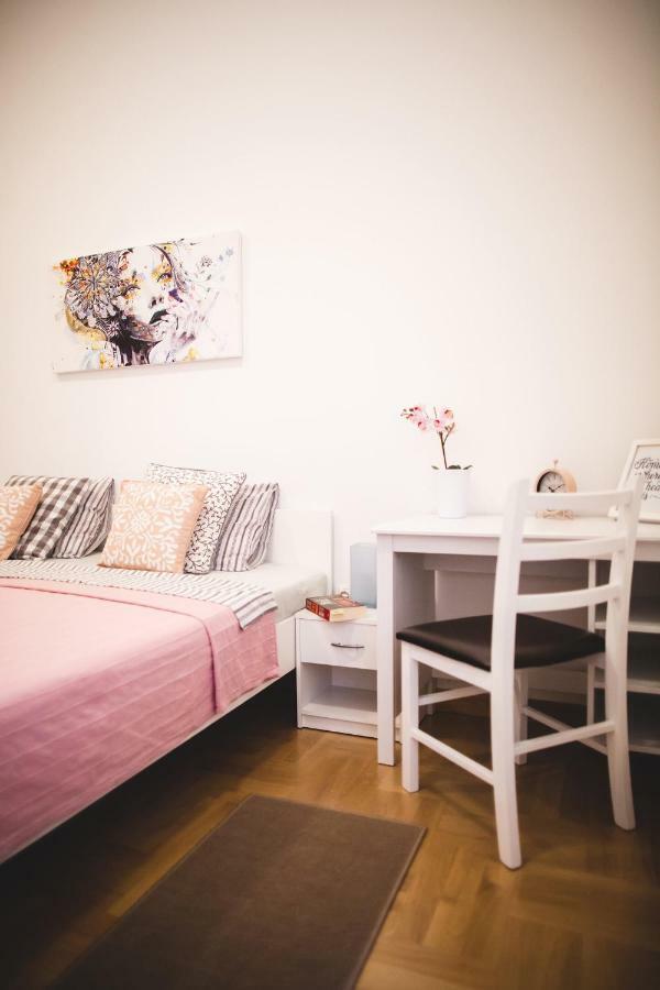 Clyra Apartment City Centar 萨格勒布 外观 照片